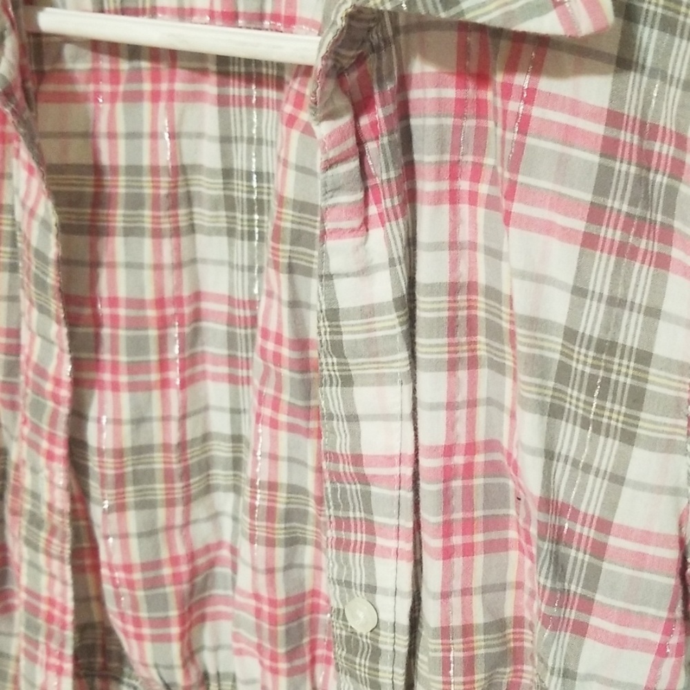 Button-Up Short-Sleeve - Picture 2 of 2